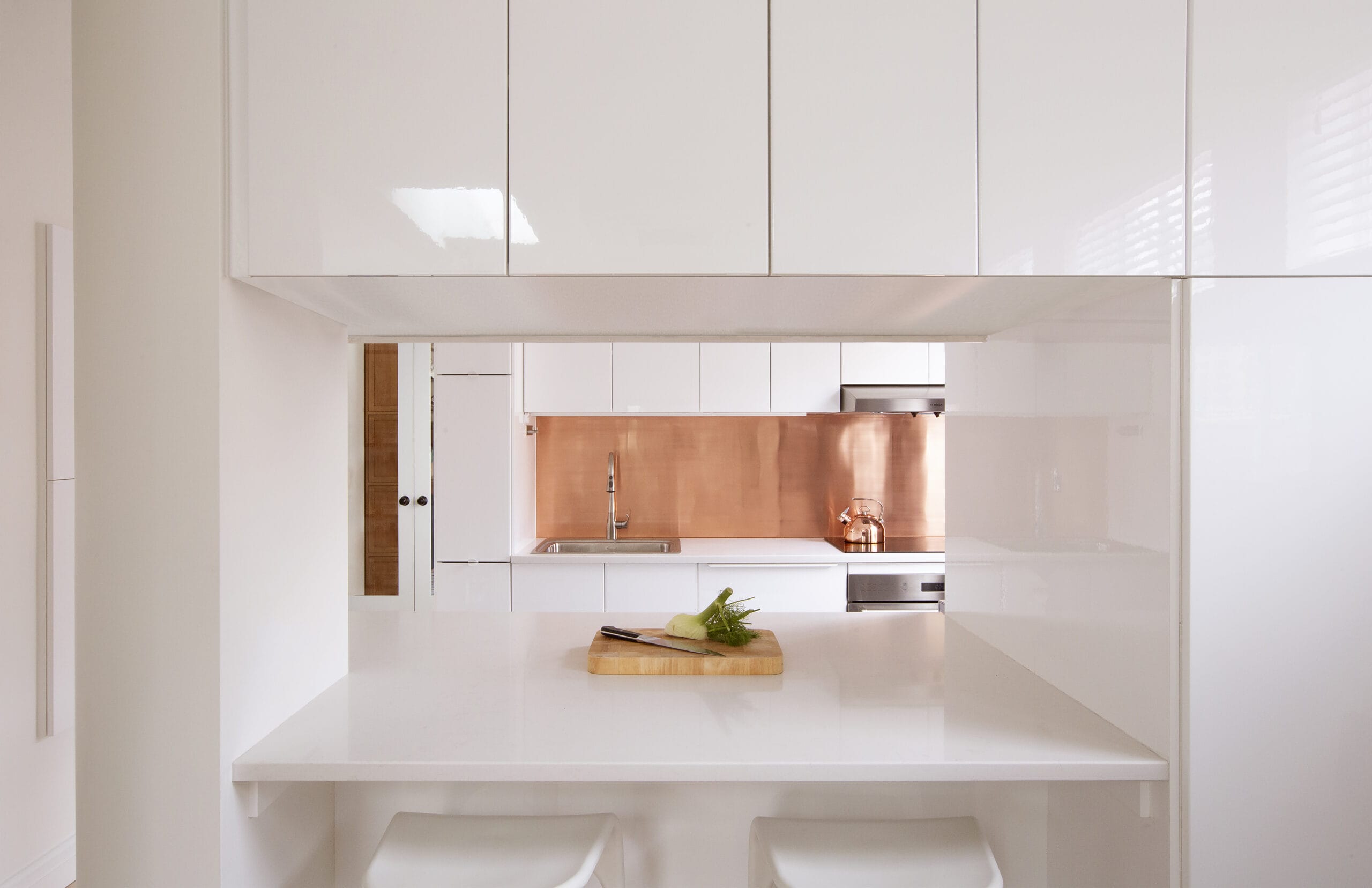 Lincoln Square I – A Contemporary Co-Op Renovation On Manhattan’s Upper West Side
