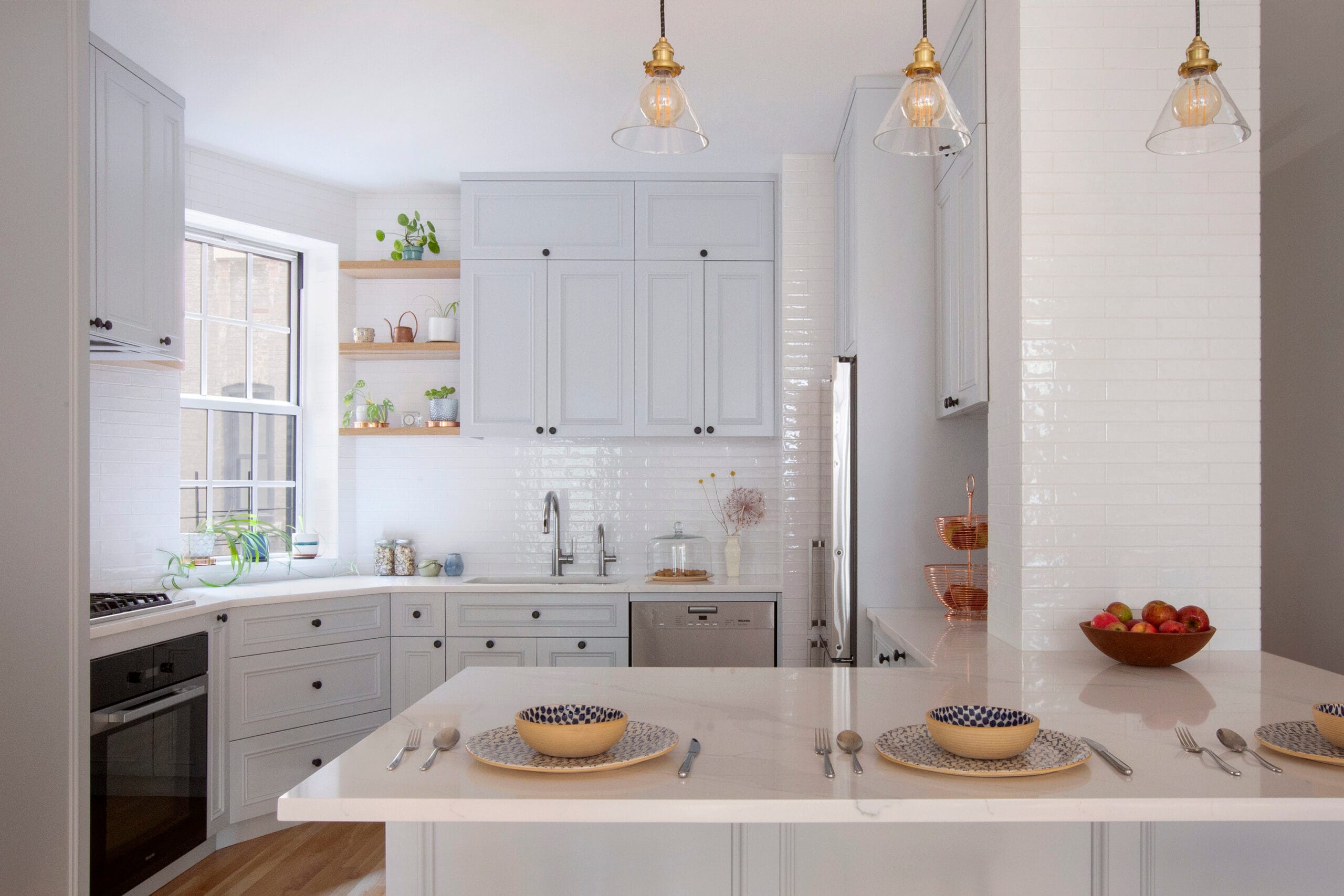 Lincoln Square II – A Transitional Co-Op Renovation On Manhattan’s Upper West Side