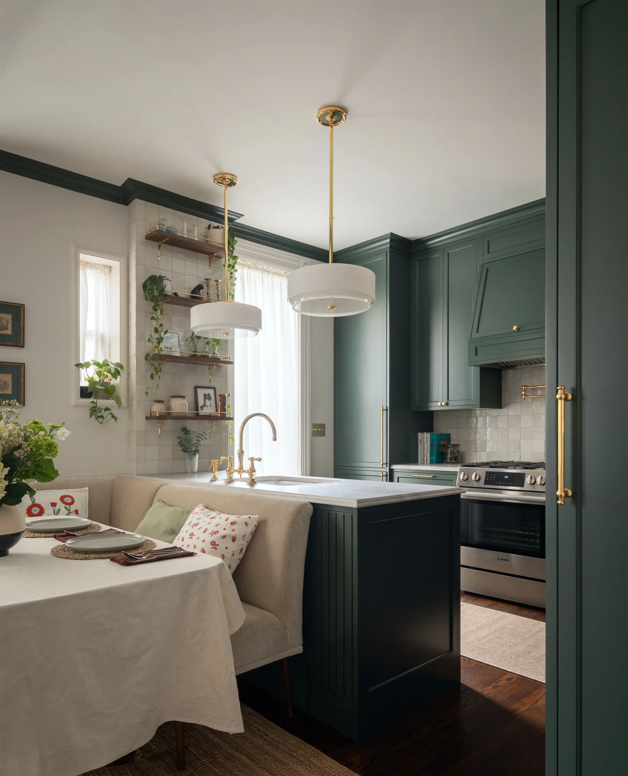 Romanesque Revival – An Idyllic Co-Op Renovation In Park Slope, Brooklyn